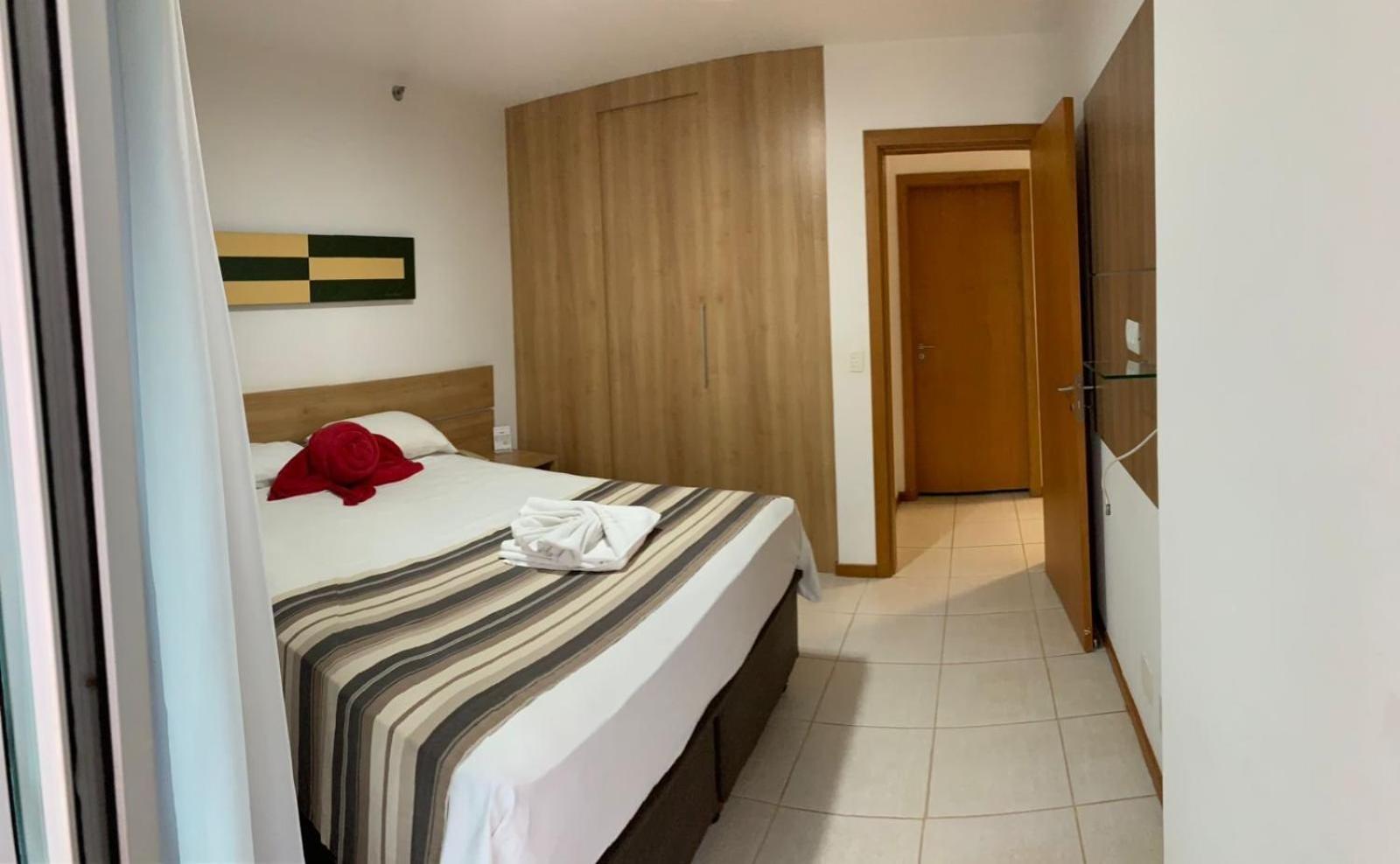 B1113 Flat Com Smart Tv Em Andar Alto * Brasilia