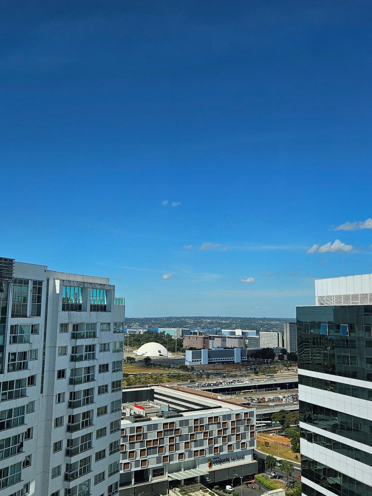 Apartment B1113 Flat Com Smart Tv Em Andar Alto Brasilia